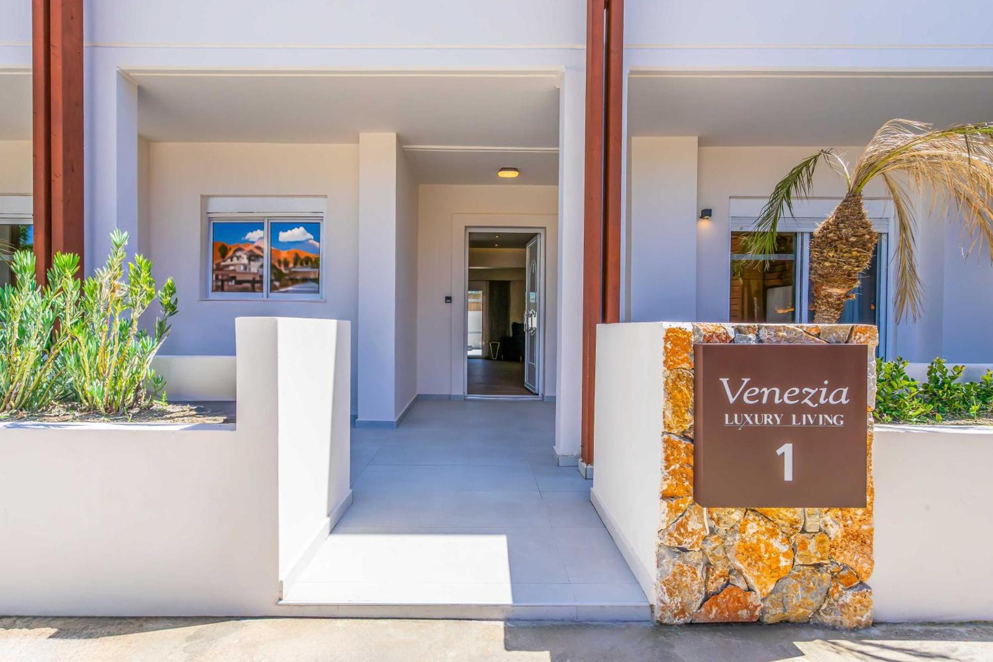 Venezia Luxury Living Villas, ฟาลิรากี ภายนอก รูปภาพ